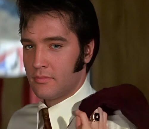 Elvis Presley – Steamroller Blues