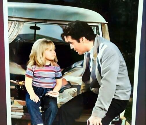 Elvis Presley – Pledging my love